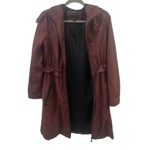Bernardo Raincoat Size S